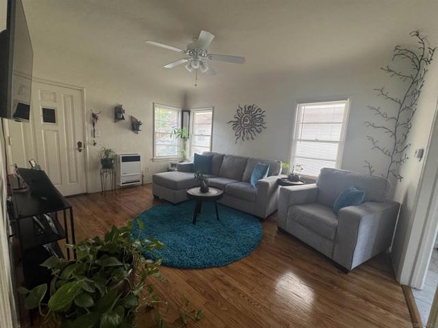 MLS #250023023SD image #27