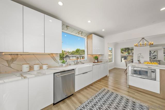 MLS #250024308SD image #16