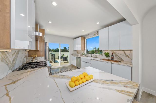 MLS #250024308SD image #19