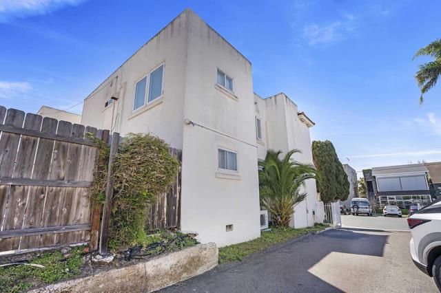 MLS #250025393SD image #1