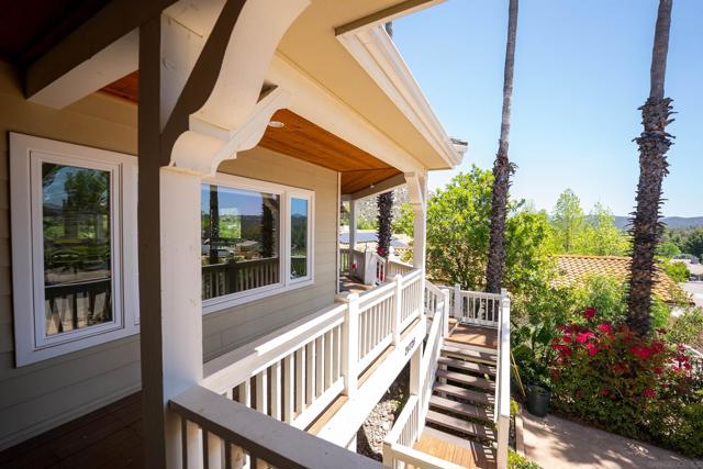 MLS #250025543SD image #1