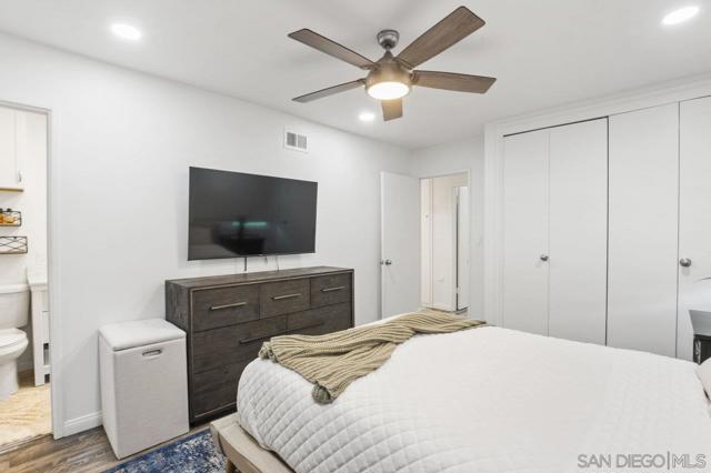 MLS #250026192SD image #30