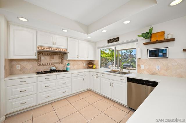 MLS #250026381SD image #15