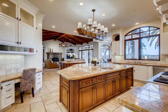 MLS #250027229SD image #11