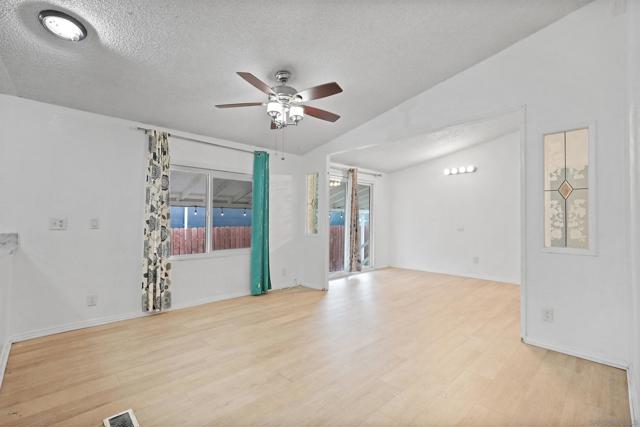 MLS #250027304SD image #10
