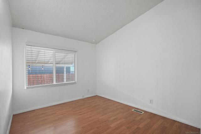MLS #250027304SD image #21