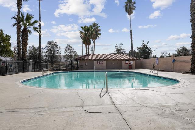 MLS #250027304SD image #38