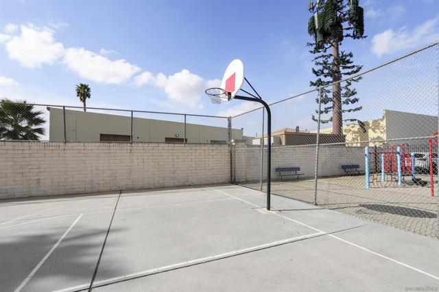MLS #250027304SD image #39