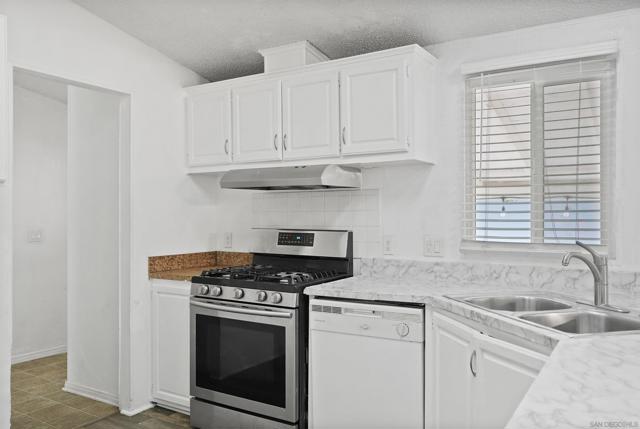 MLS #250027304SD image #8