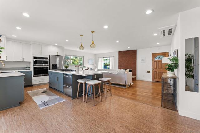 MLS #250027704SD image #3