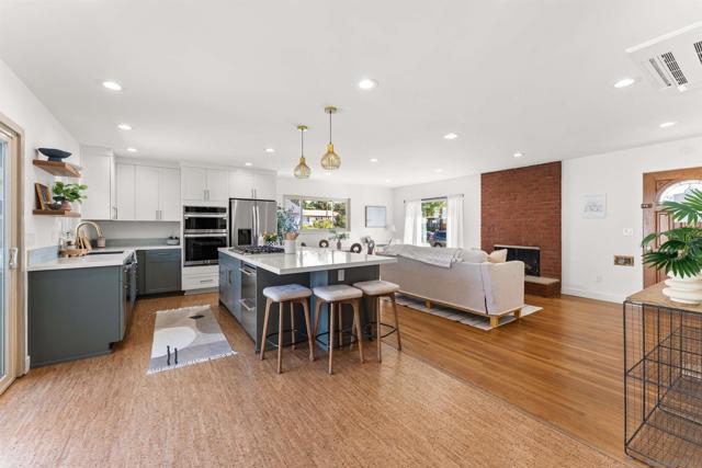 MLS #250027704SD image #4