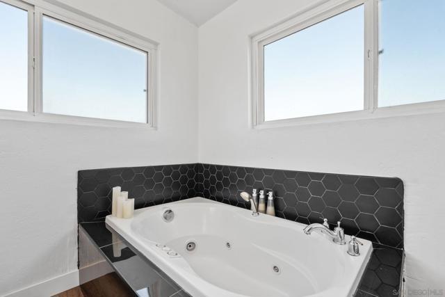 MLS #250027714SD image #29