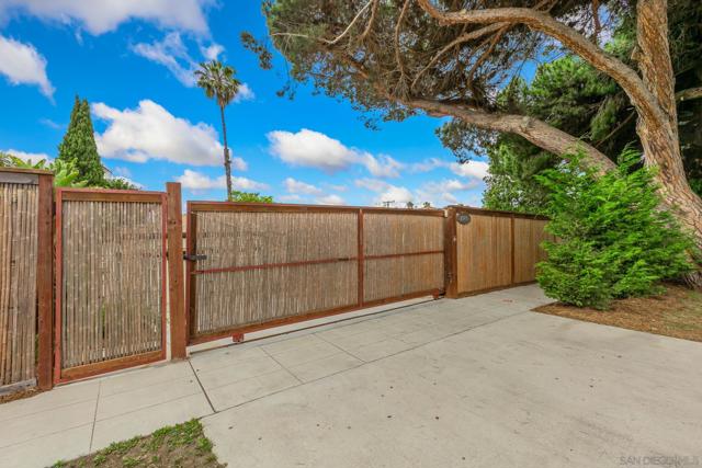 MLS #250027739SD image #35