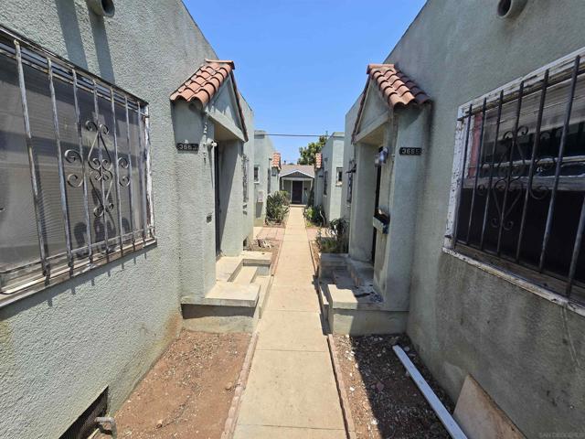 MLS #250027837SD image #32
