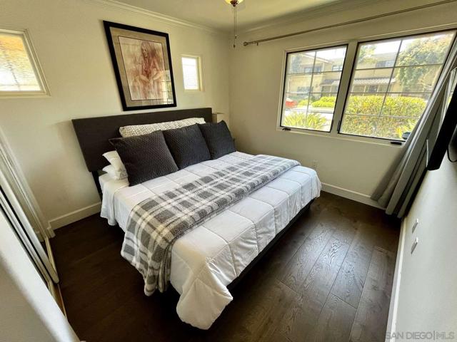 MLS #250028143SD image #18