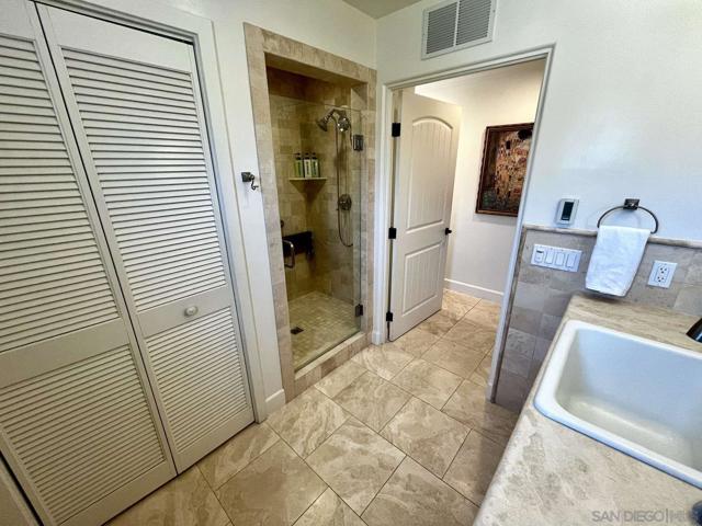 MLS #250028143SD image #21