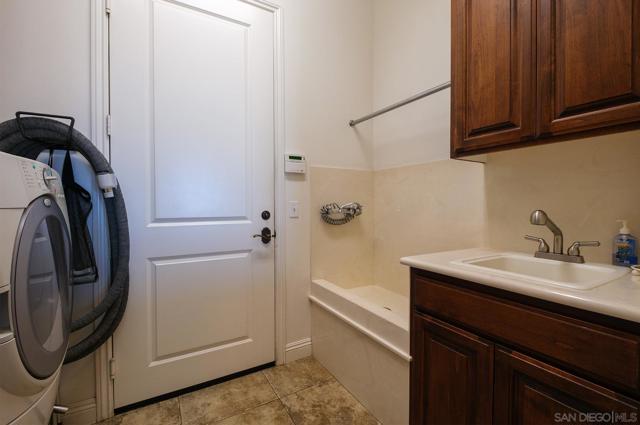 MLS #250028551SD image #46