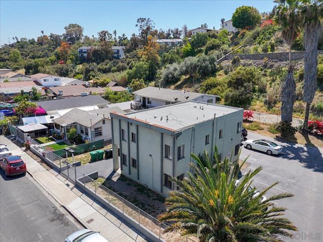 MLS #250028625SD image #2