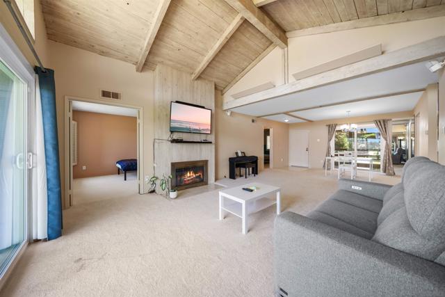 MLS #250028668SD image #11