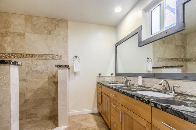 MLS #250029044SD image #16