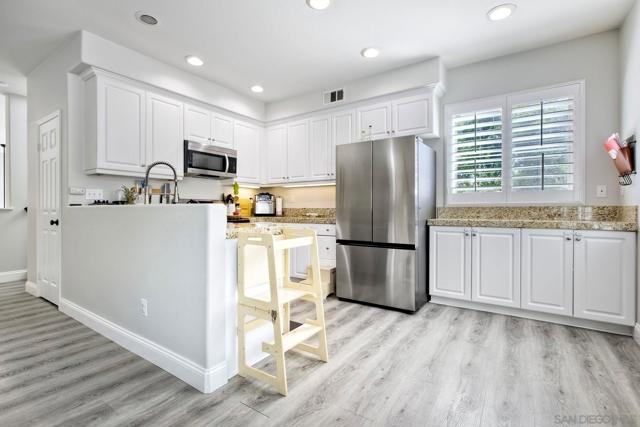 MLS #250029466SD image #10