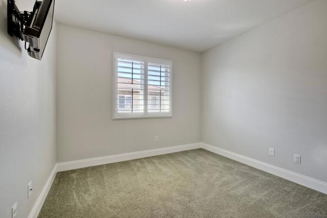 MLS #250029466SD image #17