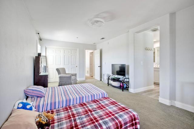 MLS #250029466SD image #25