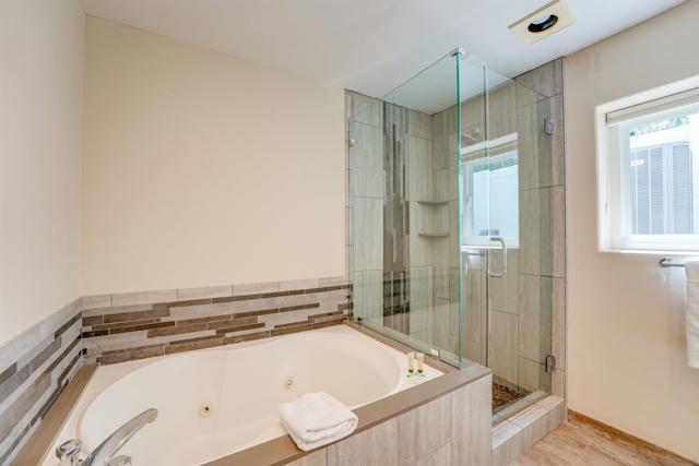 MLS #250030110SD image #33
