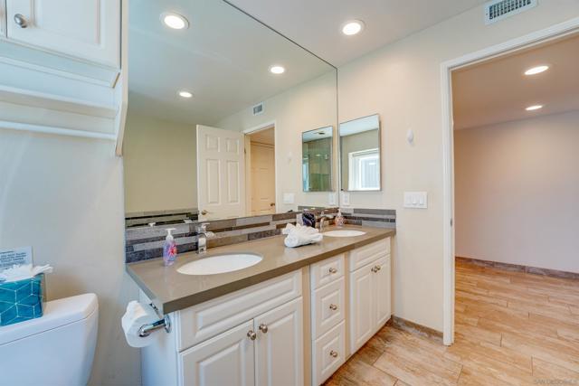 MLS #250030110SD image #34