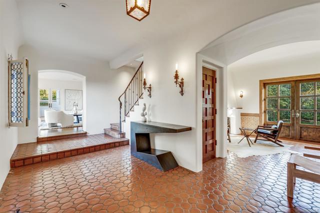 MLS #250030119SD image #10