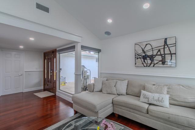 MLS #250030665SD image #17