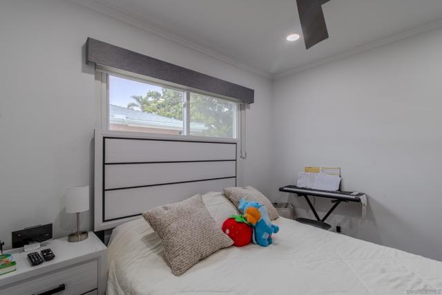 MLS #250030665SD image #31