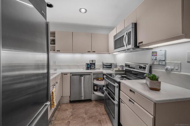 MLS #250030840SD image #15