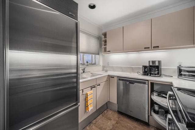 MLS #250030840SD image #16