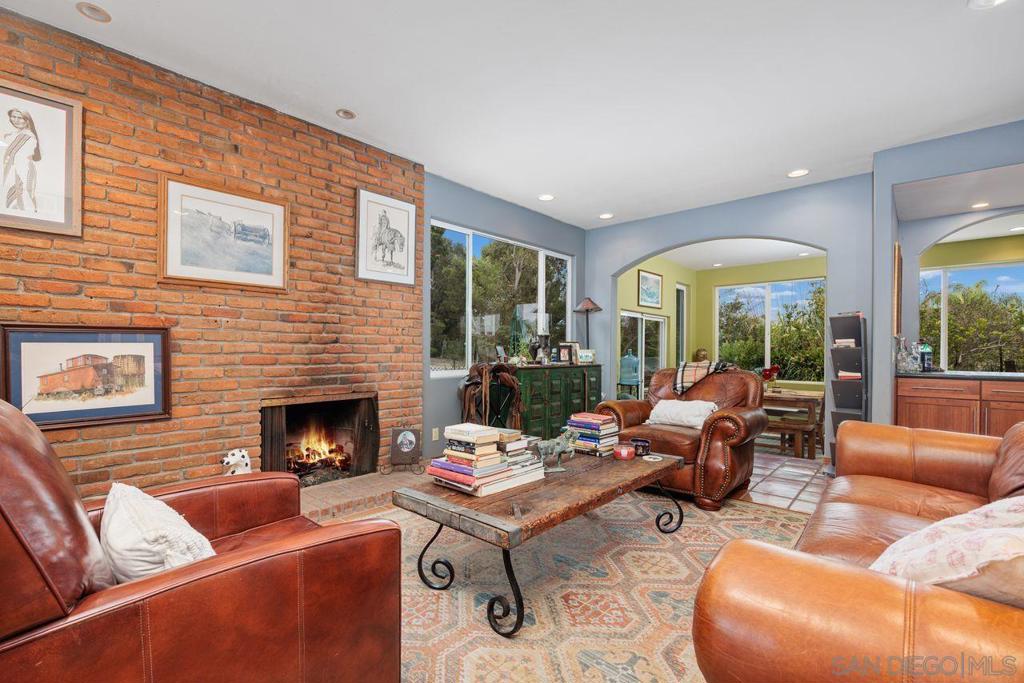 MLS #250030844SD image #12