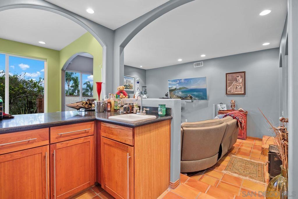 MLS #250030844SD image #31