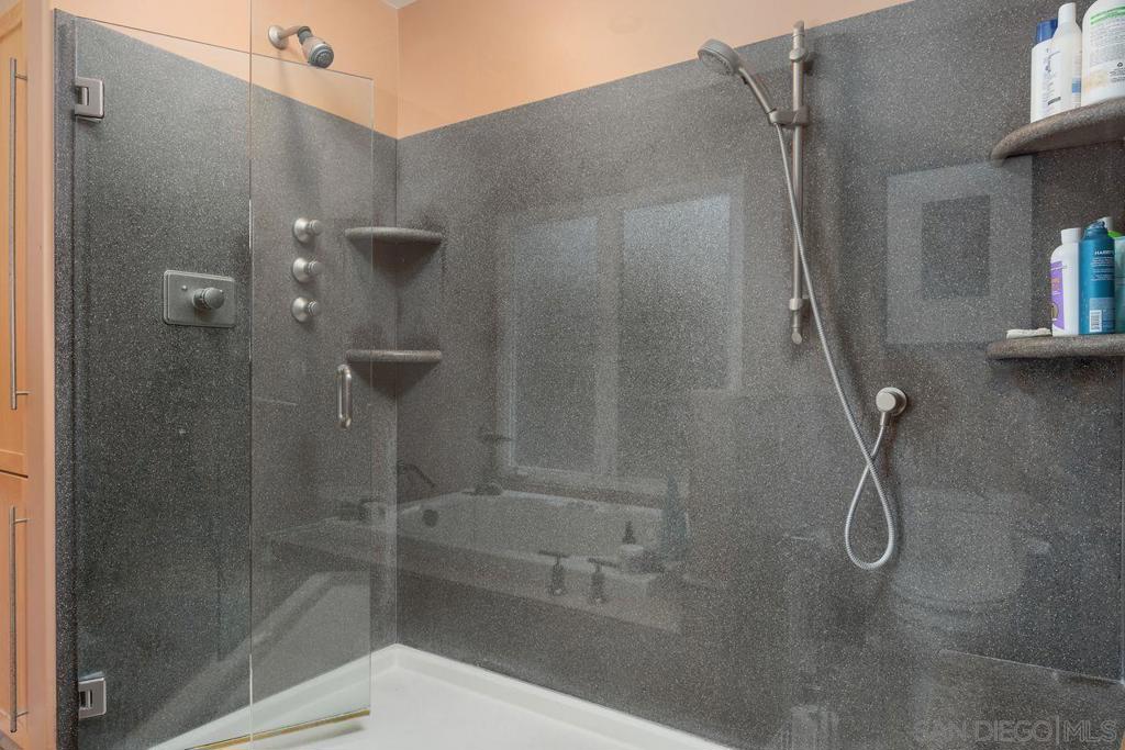 MLS #250030844SD image #41