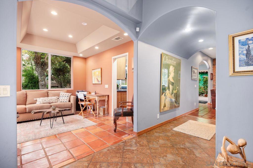 MLS #250030844SD image #9