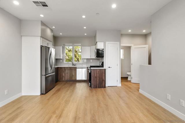 MLS #250030964SD image #5
