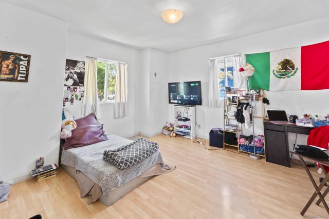 MLS #250031055SD image #35