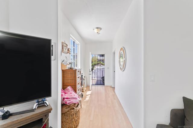 MLS #250031055SD image #37