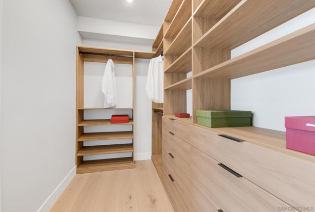 MLS #250031279SD image #11