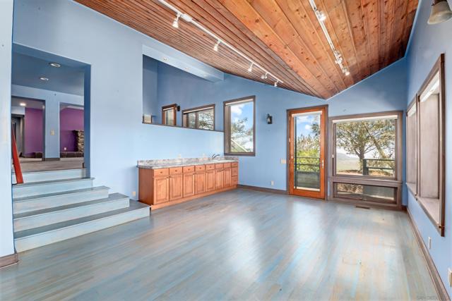 MLS #250031314SD image #21