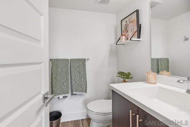 MLS #250031684SD image #41