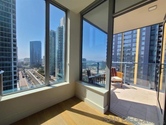 MLS #250031687SD image #10