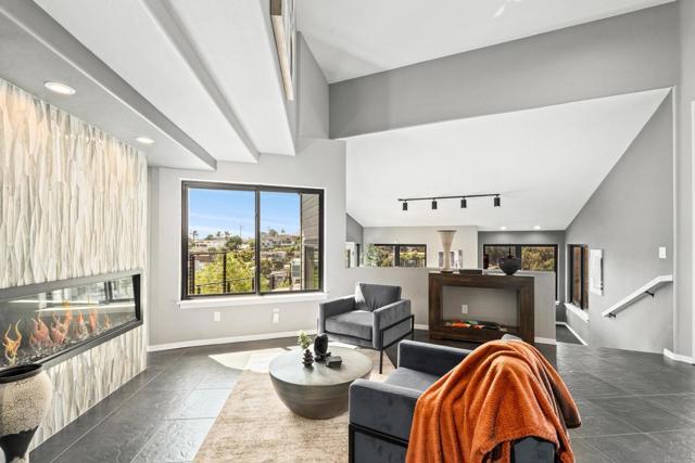 MLS #250031878SD image #1