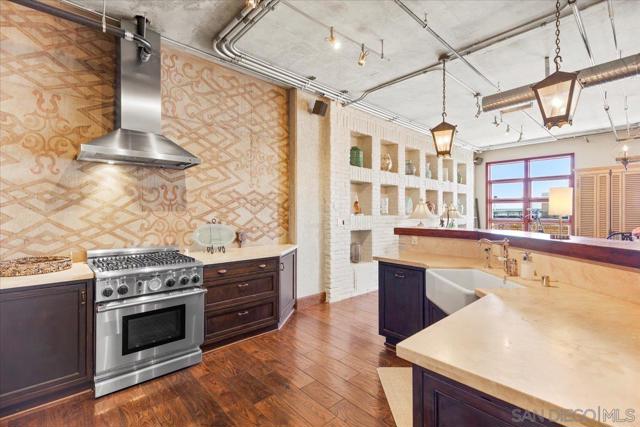 MLS #250031884SD image #15