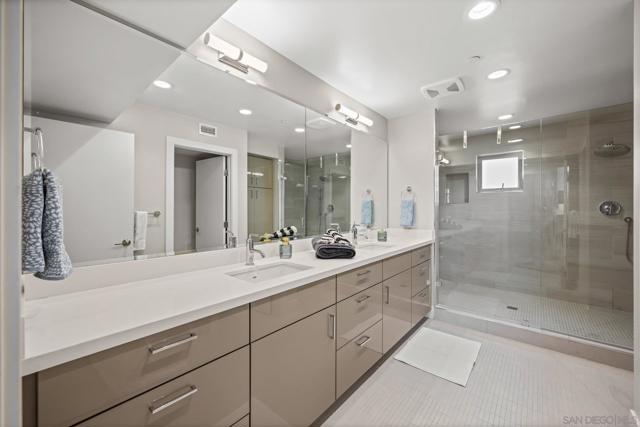 MLS #250032089SD image #17