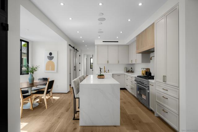 MLS #250032232SD image #12