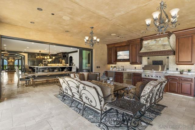 MLS #250032288SD image #29